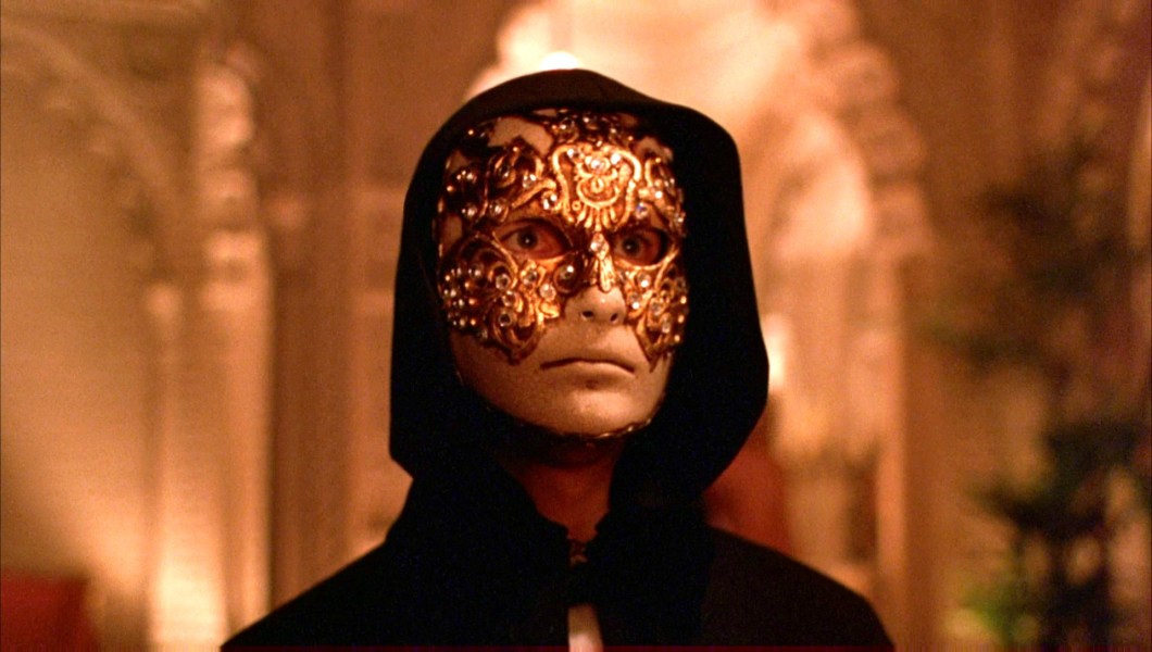 Eyes-Wide-Shut